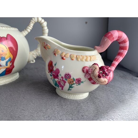 Disney Alice In Wonderland Porcelain Tea Set Teapot Sugar Bowl & Creamer Danby M - Picture 5 of 16